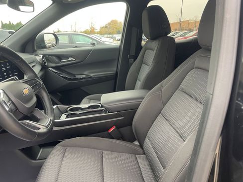 Used 2025 Chevrolet Equinox LT image 27