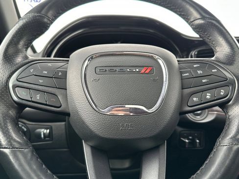 Used 2023 Dodge Durango GT image 35