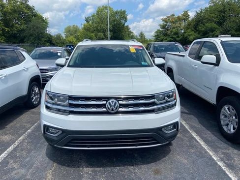 Used 2019 Volkswagen Atlas SEL FWD image 2