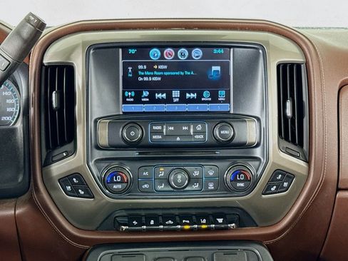 Used 2016 Chevrolet Silverado 3500 High Country image 11