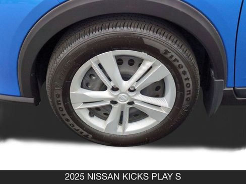 Used 2025 Nissan Kicks Play S FWD image 11