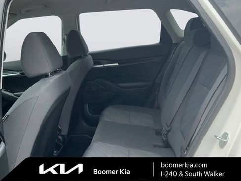 Certified 2024 Kia Seltos LX AWD/4WD image 13