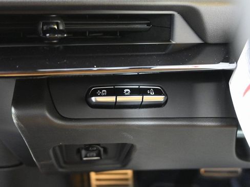 New 2026 Chevrolet Corvette Z06 w/ Stealth Interior Trim Package image 24