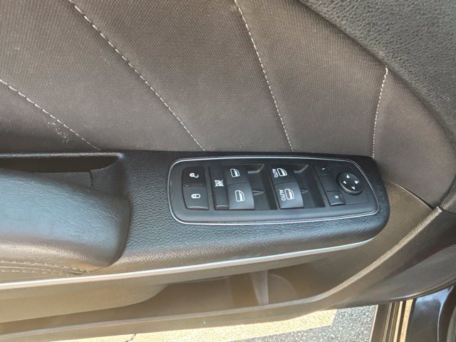 Used 2023 Dodge Charger SXT RWD image 19