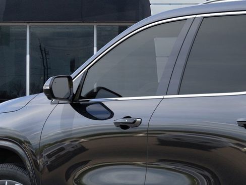 New 2026 Buick Enclave Avenir image 13