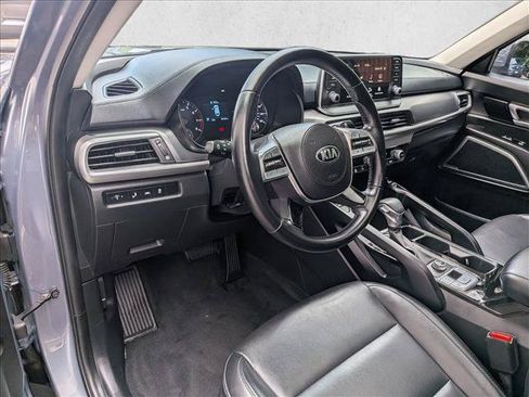 Used 2021 Kia Telluride S FWD image 10