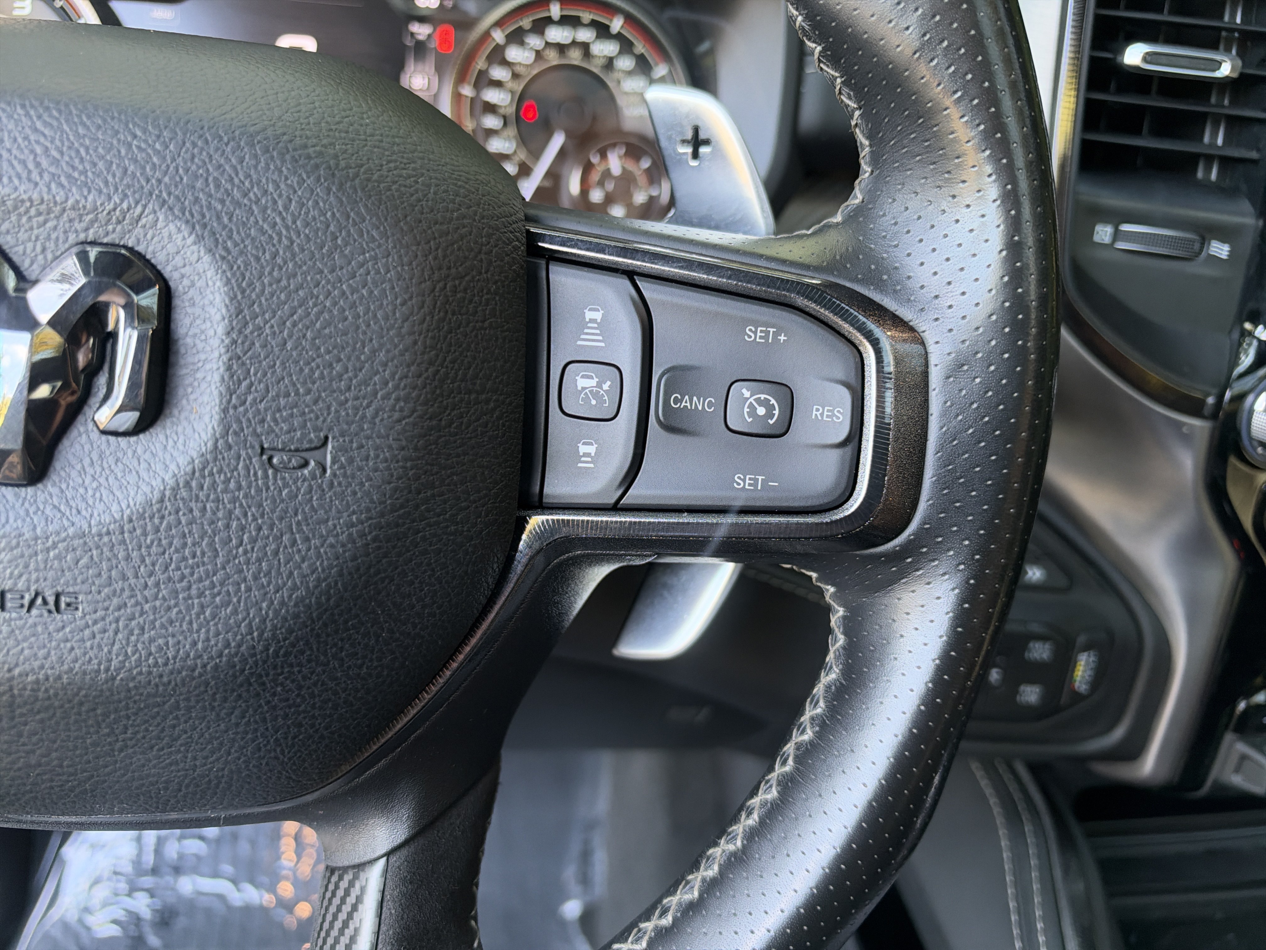 Used 2022 RAM 1500 TRX w/ TRX Level 2 Equipment Group AWD/4WD image 19