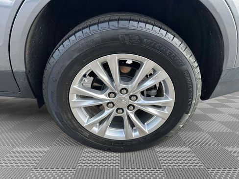 Used 2020 Cadillac XT5 Luxury image 35