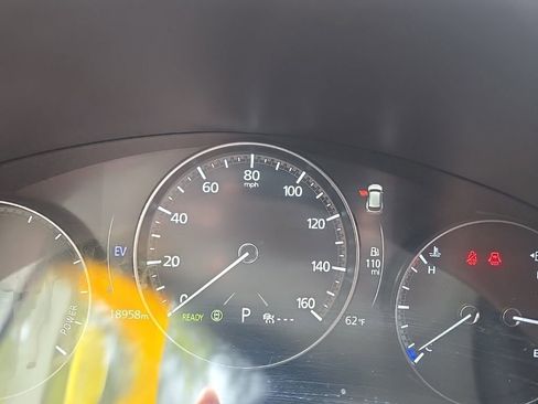 Used 2025 MAZDA CX-50 2.5 Hybrid w/ Premium Plus Pkg image 4