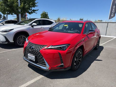 Used 2025 Lexus UX 300h FWD w/ Accessory Package (Z2) image 3