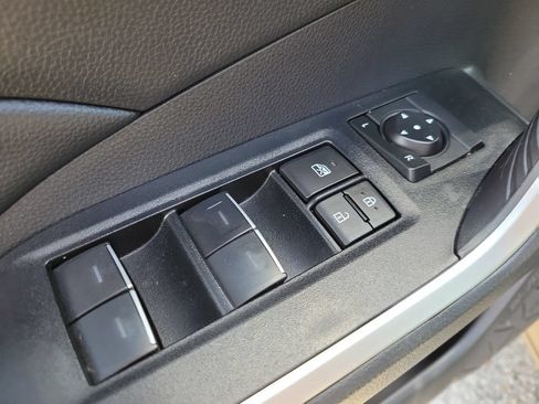 Used 2024 Toyota RAV4 XLE w/ Convenience Package AWD/4WD image 19