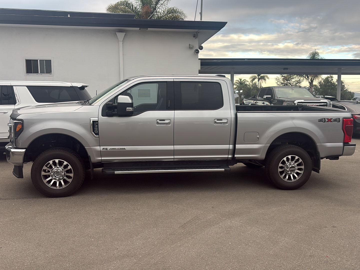 Used 2020 Ford F350 XL AWD/4WD image 2