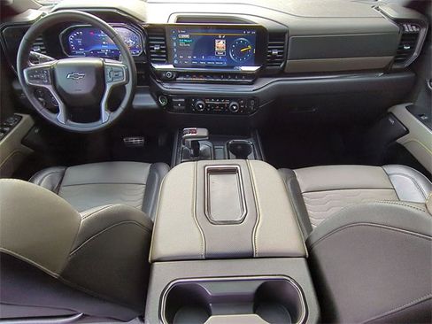 Certified 2022 Chevrolet Silverado 1500 ZR2 w/ Technology Package image 21