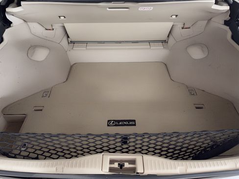 Used 2011 Lexus IS 250C 2dr Conv Auto w/ Luxury Pkg image 13