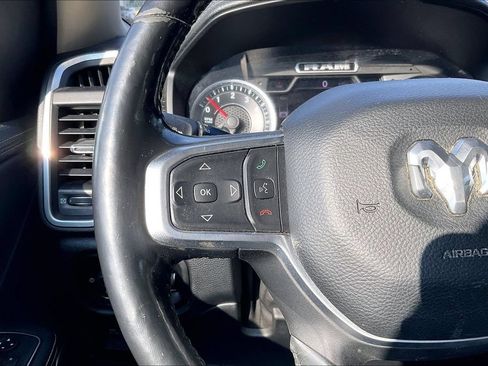 Used 2020 RAM 1500 Laramie RWD image 19
