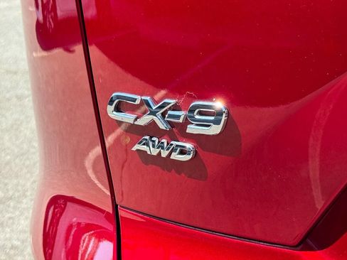 Used 2018 MAZDA CX-9 Touring w/ Touring Premium Package AWD/4WD image 16