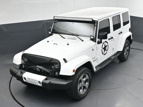 Used 2016 Jeep Wrangler Unlimited Sahara w/ Trailer Tow Group image 28