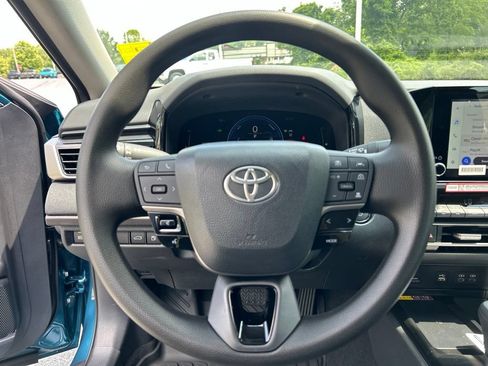 New 2026 Toyota Camry LE FWD image 14