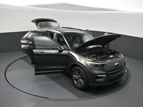 Used 2023 Ford Explorer XLT w/ Equipment Group 202A image 35