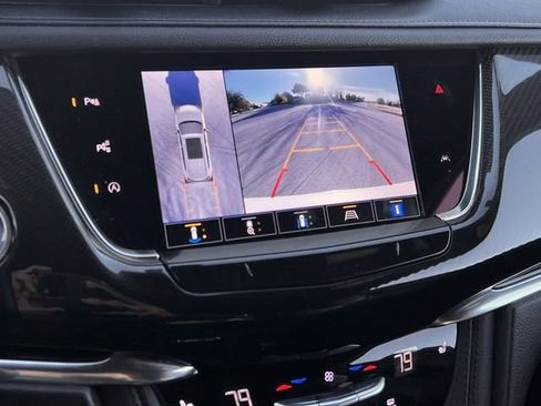 Certified 2022 Cadillac XT6 Sport w/ Technology Package image 18