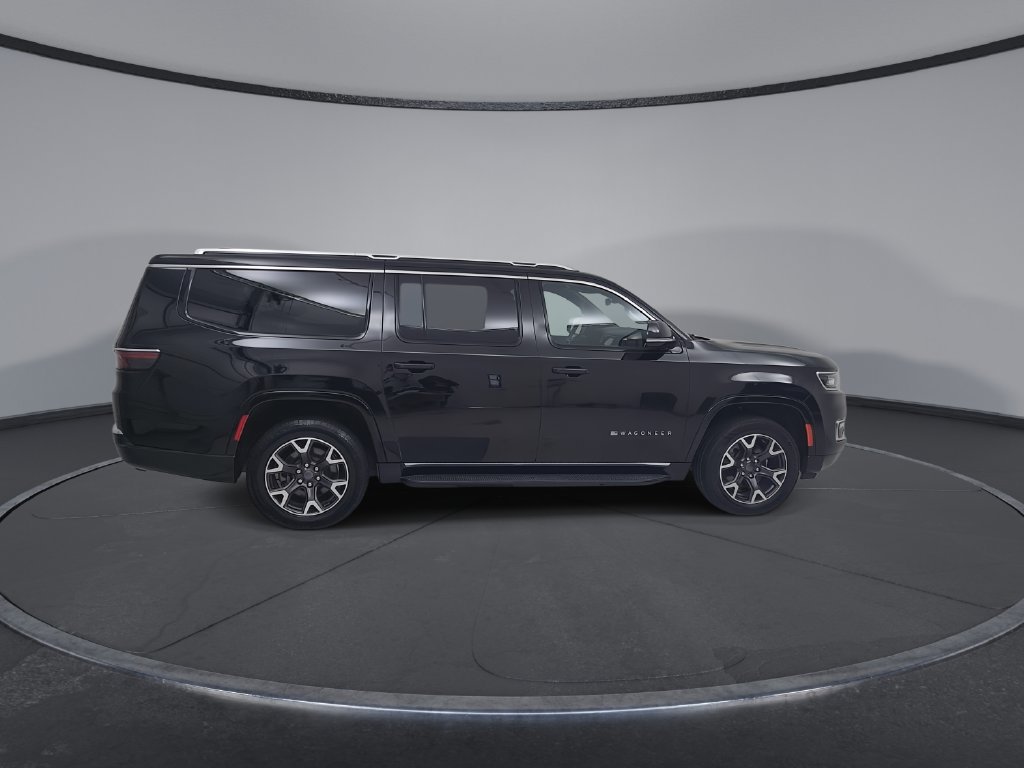 Certified 2024 Jeep Wagoneer L Series III AWD/4WD image 18