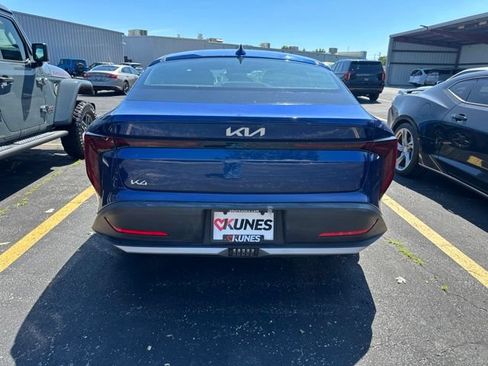 Used 2025 Kia K4 FWD image 12