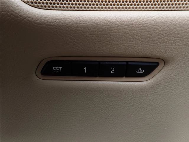 Used 2017 Cadillac XT5 Premium Luxury AWD/4WD image 15