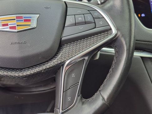 Certified 2023 Cadillac XT5 Sportv w/ LPO, Floor Liner Package AWD/4WD image 12