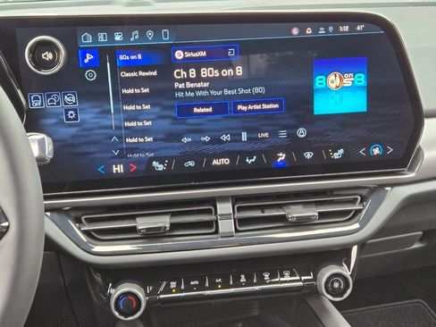 New 2026 Chevrolet Equinox EV RS image 15