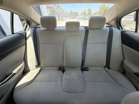 Used 2013 Honda Civic LX image 5