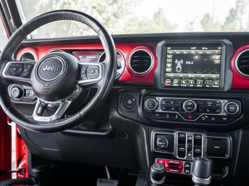 Used 2021 Jeep Wrangler Unlimited Rubicon w/ Uconnect 4C Nav & Sound Group image 18