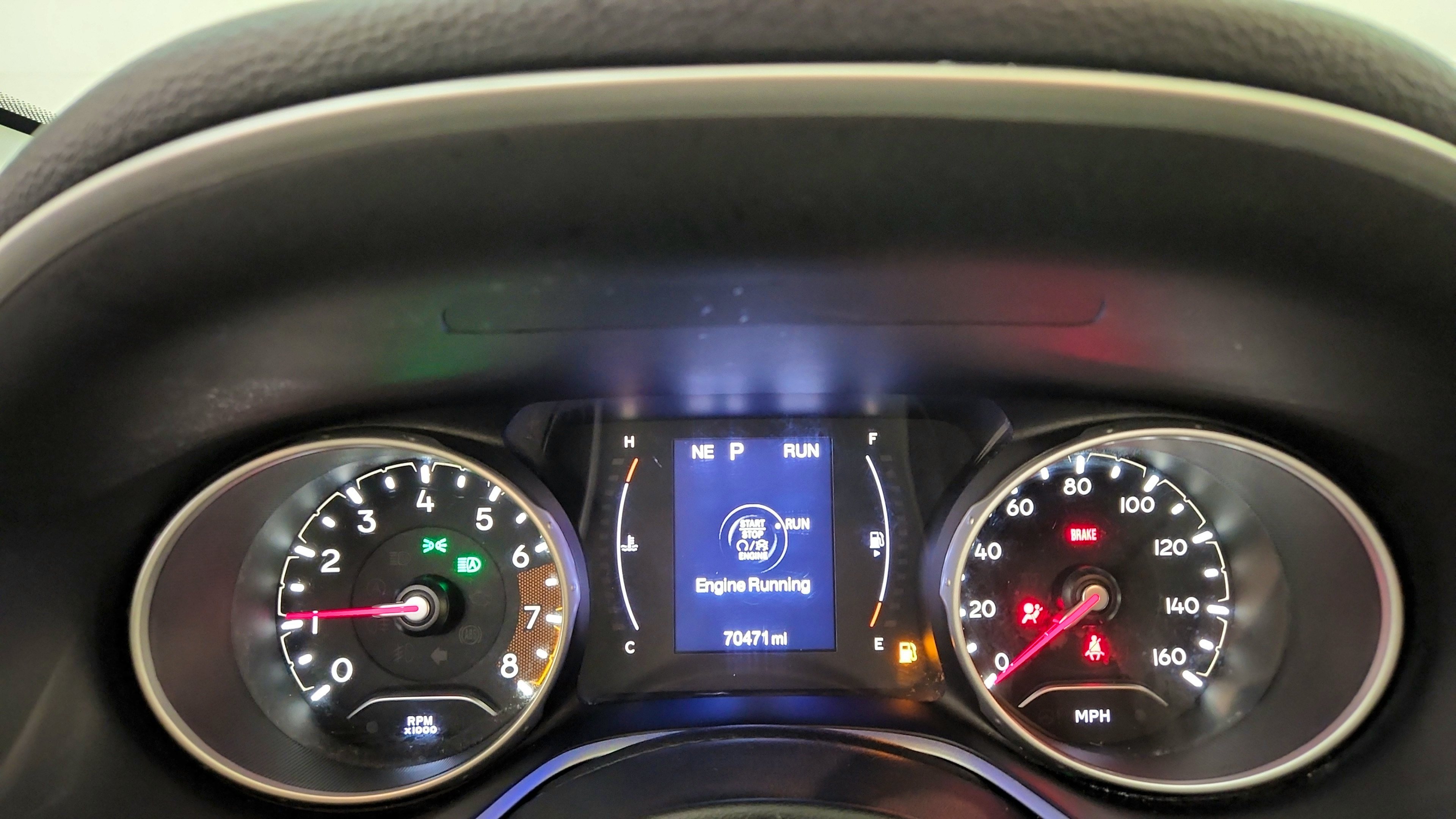 Used 2021 Jeep Compass Latitude w/ Sun and Sound Group FWD image 17