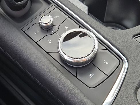 New 2025 Cadillac XT5 Premium Luxury w/ LPO, Floor Liner Package image 34