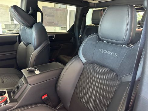 Used 2026 Ford Bronco Raptor AWD/4WD image 21