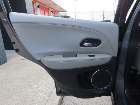 Used 2019 Honda HR-V EX-L image 22