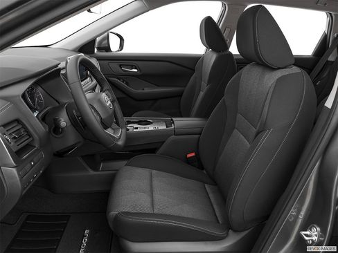 New 2026 Nissan Rogue Platinum AWD/4WD image 9