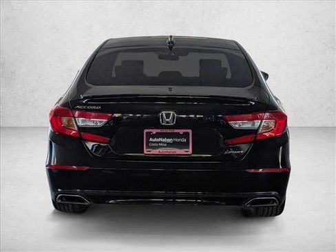 Used 2022 Honda Accord Sport image 7