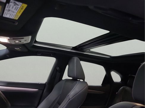 Used 2022 Lexus RX 450h F Sport image 12