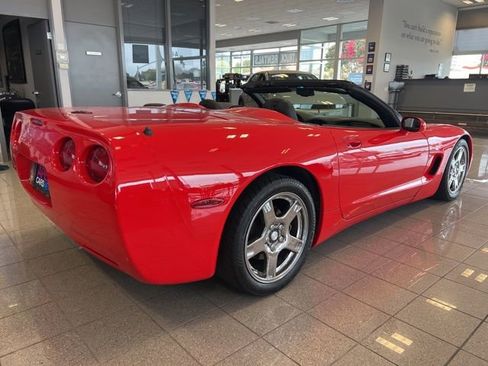 Used 1998 Chevrolet Corvette Convertible w/ Memory Pkg image 5