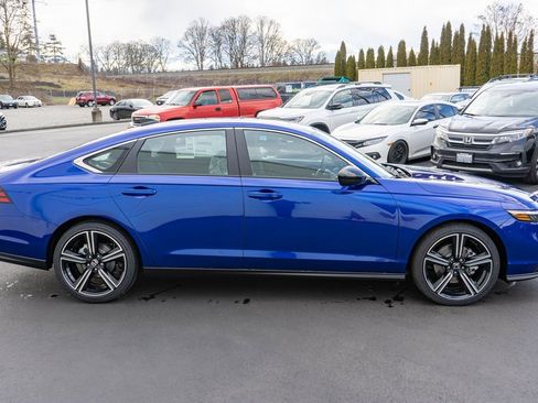 New 2025 Honda Accord Sport image 5