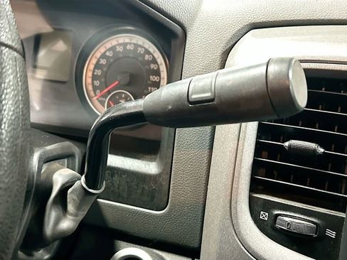 Used 2016 RAM 2500 Tradesman w/ Chrome Appearance Group image 17