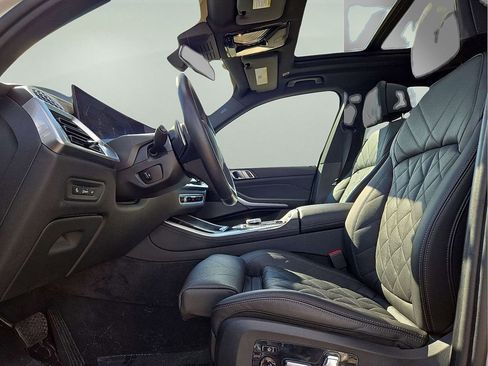 Used 2024 BMW X5 xDrive50e image 22