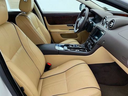 Used 2016 Jaguar XJ R-Sport AWD/4WD image 25