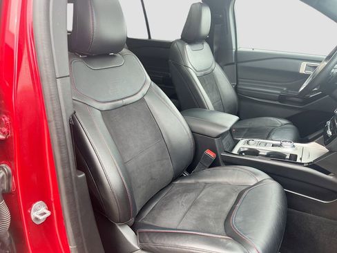 Used 2022 Ford Explorer ST w/ Equipment Group 401A image 31