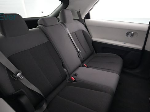 Used 2024 Hyundai Ioniq 5 SEL image 5