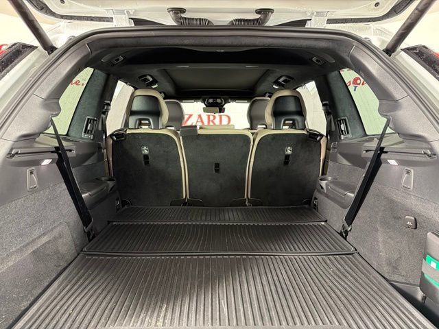 Used 2026 Volvo XC90 B6 Ultra w/ Lounge Package AWD/4WD image 26