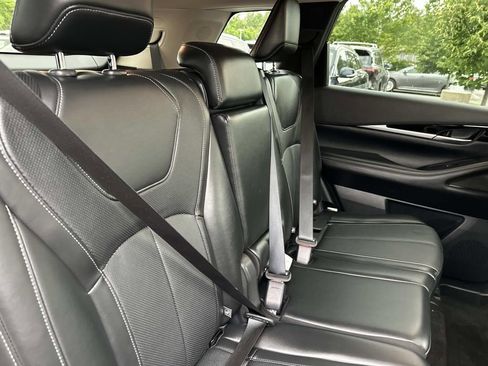 Certified 2025 INFINITI QX60 Pure AWD/4WD image 36