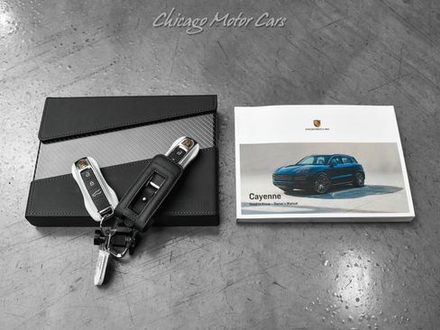 Used 2024 Porsche Cayenne Turbo GT AWD/4WD image 64