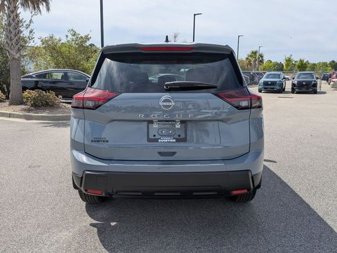 New 2026 Nissan Rogue SV FWD image 5