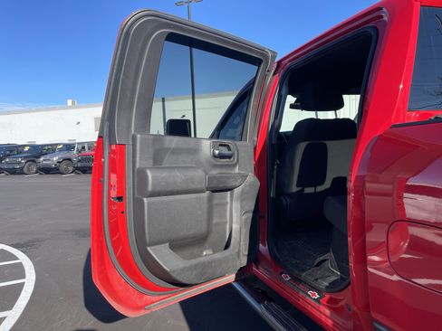 Used 2022 Chevrolet Silverado 2500 Custom w/ Snow Plow Prep/Camper Package image 22